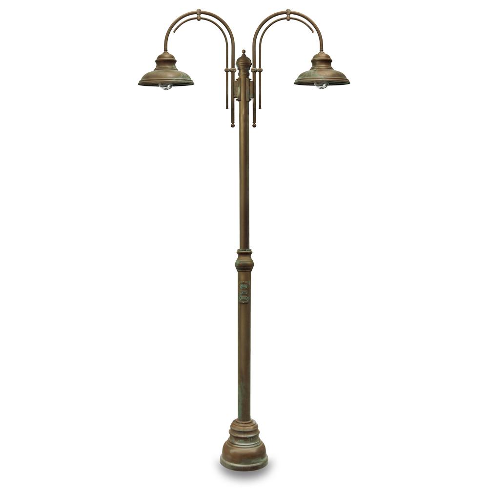 indusztiral stilusu rez kandelaber allolampa nagymertu minosegi olasz toszkan vilagitas lampa lampak kerti vizallo ip vedett kastely szalloda kert szokokut jarda vilagitas lameridiana.jpg